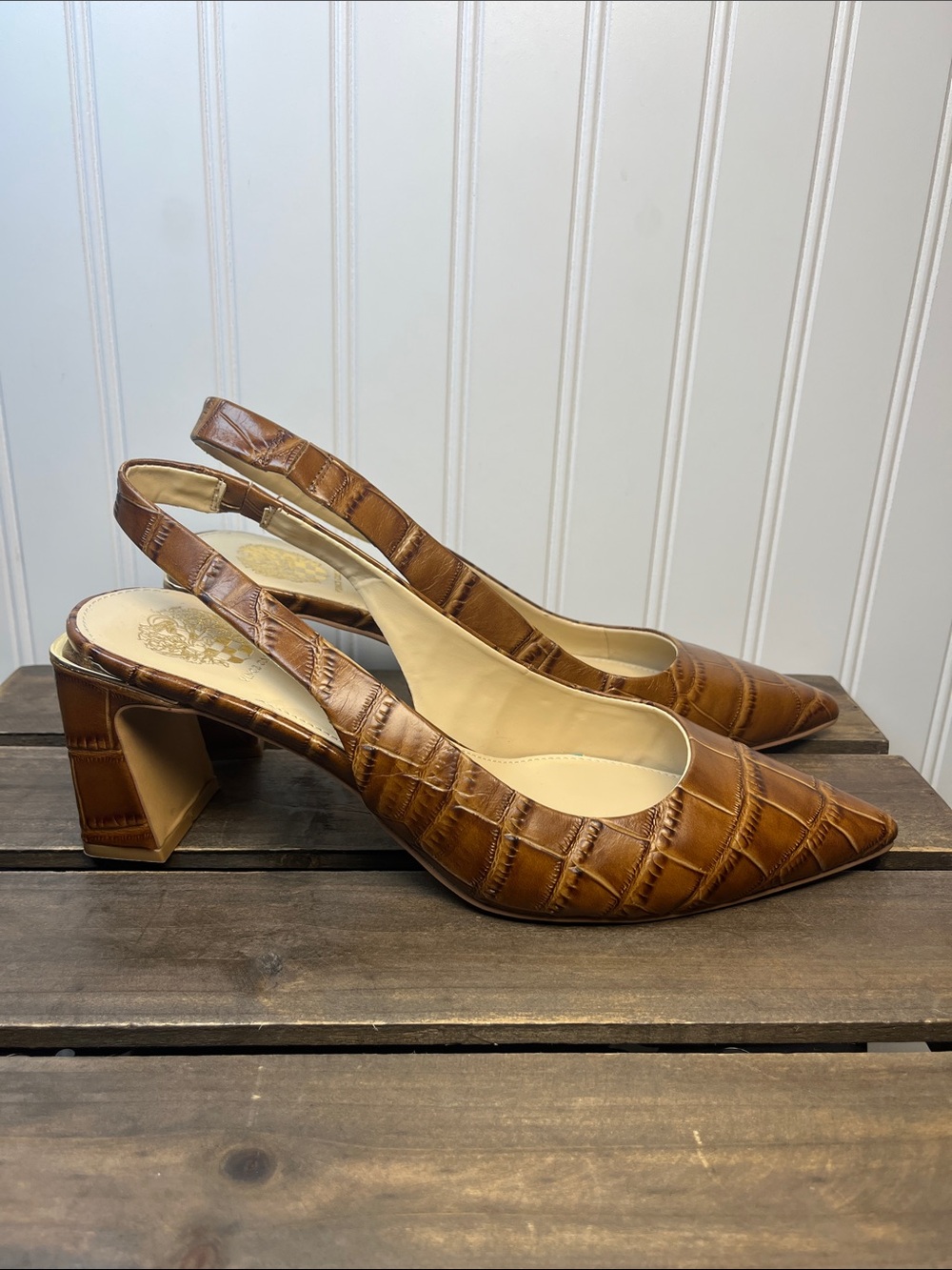 Vince Camuto Hamden Barn Brown Women’s Croc-Embossed Slingback Block Heels NWOT